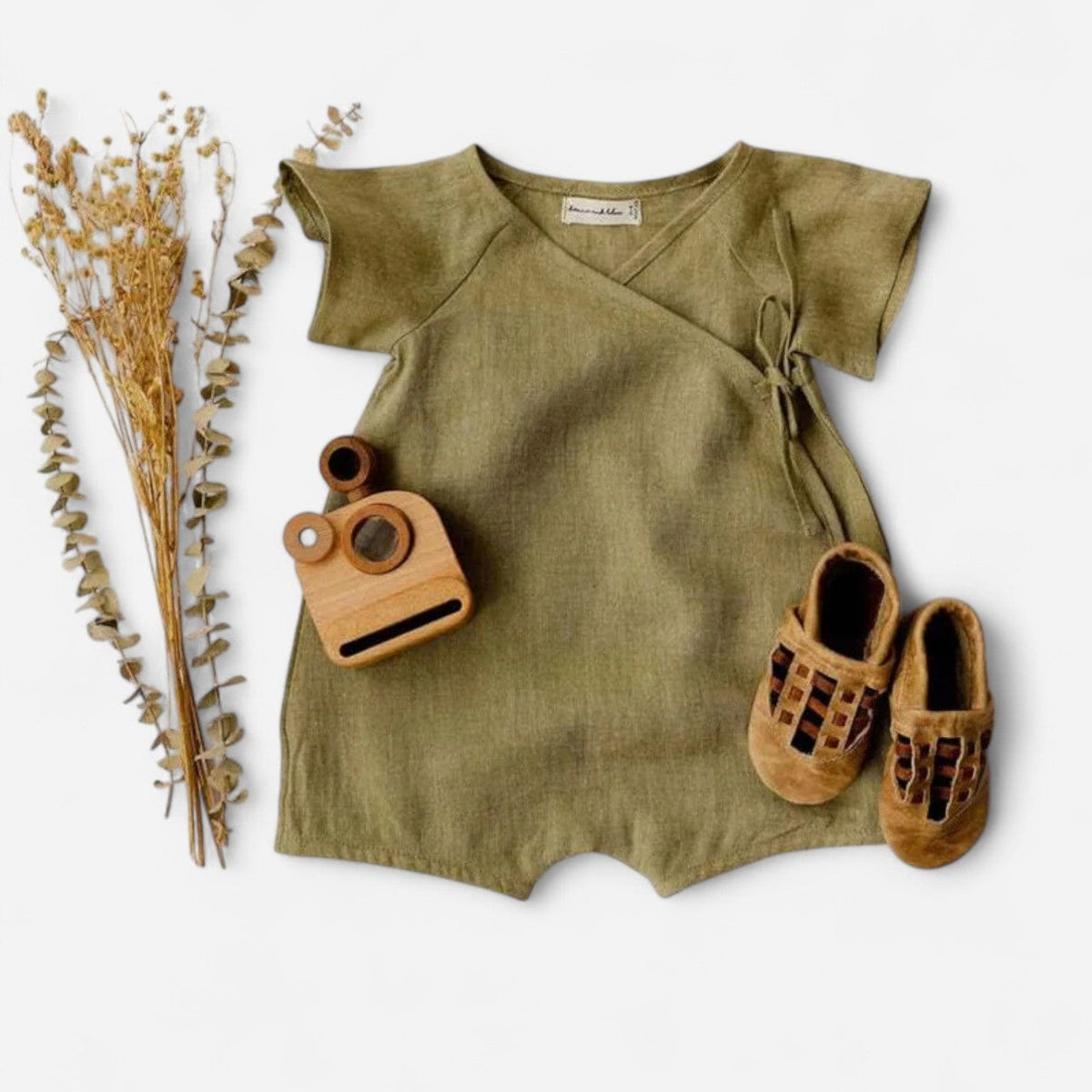 Combinaison Lin Bebe - Vert : Confort Naturel & Style Irrésistible