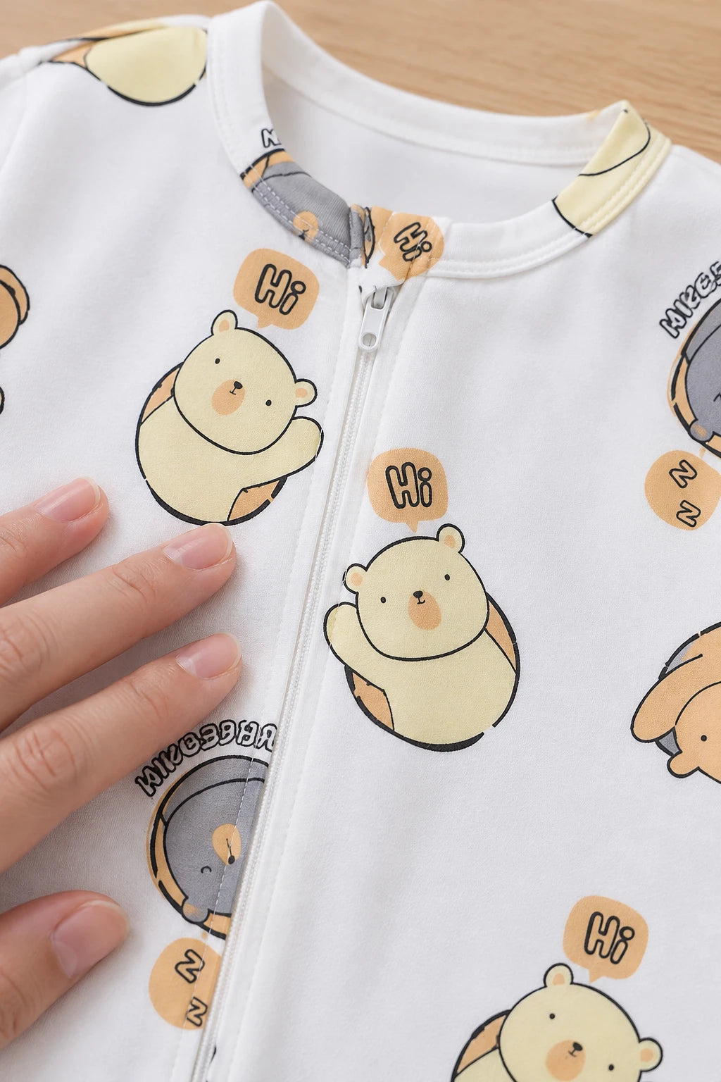 Gigoteuse Printemps - Ours Blanc